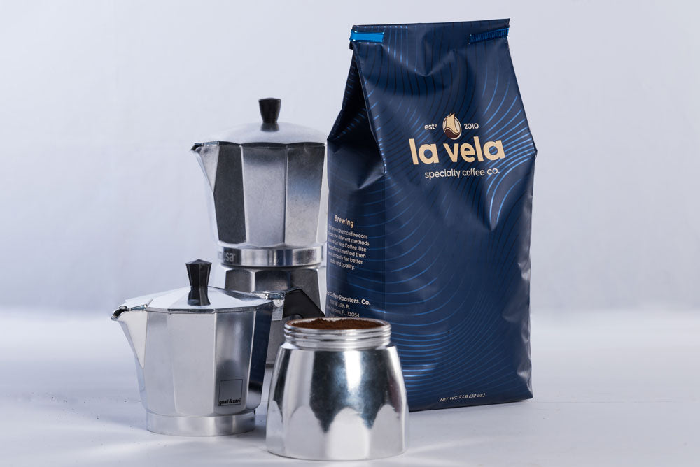 How to Make a Delicious Latte with a Moka Pot – La Vela Coffee Roasters